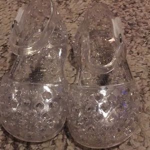 Old navy jelly shoes 12-18 months